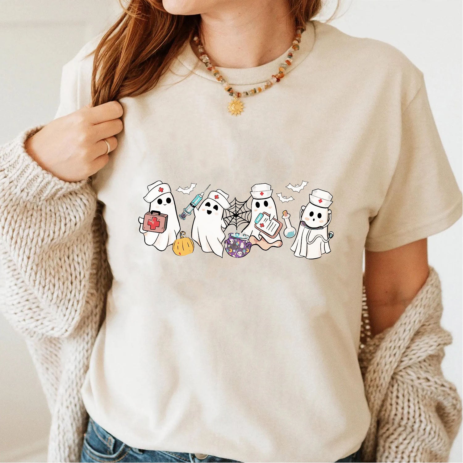 Nurse Gift - Cute Ghosts Halloween Pattern